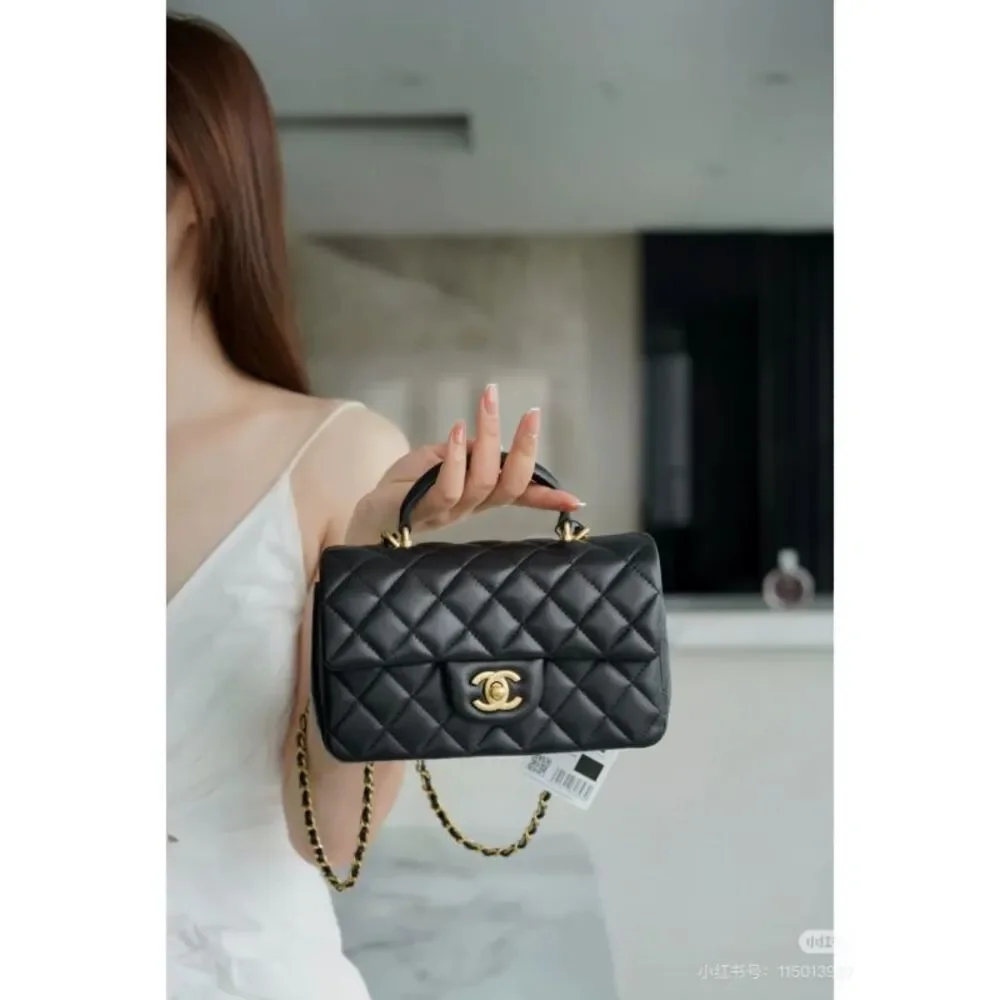 Chanel Women Pre-Loved Bag Very Good Condition